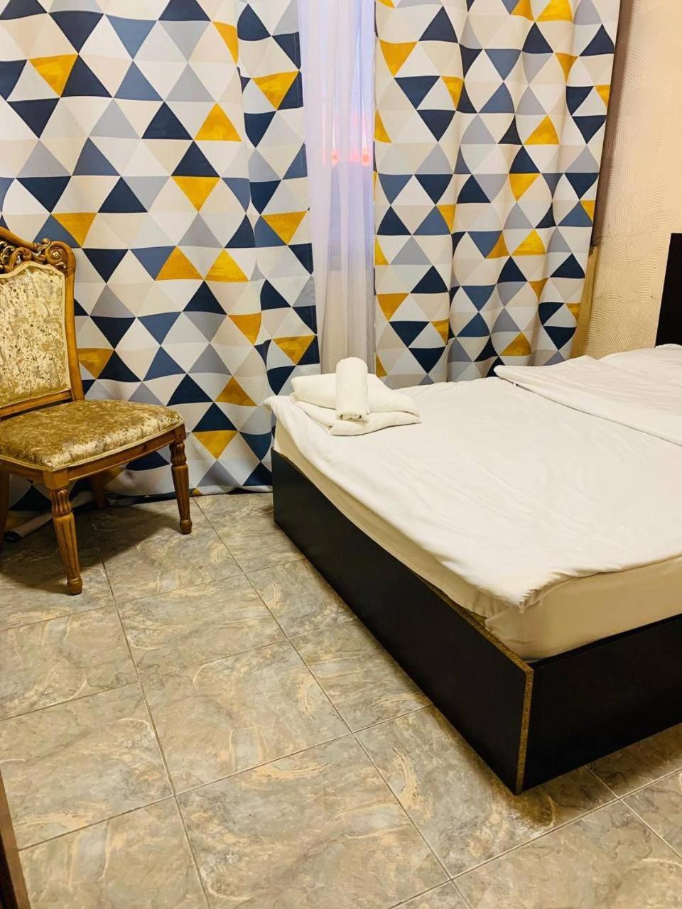 Centre Hotel-Hostel Ереван Екстериор снимка