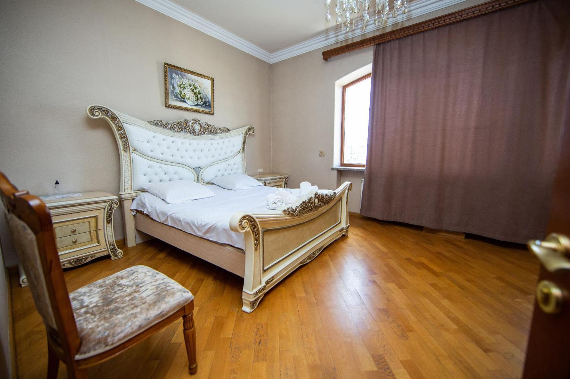 Centre Hotel-Hostel Ереван Екстериор снимка