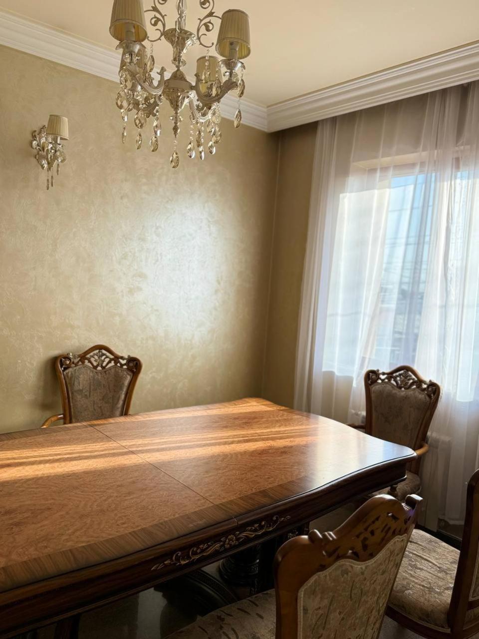 Centre Hotel-Hostel Ереван Екстериор снимка