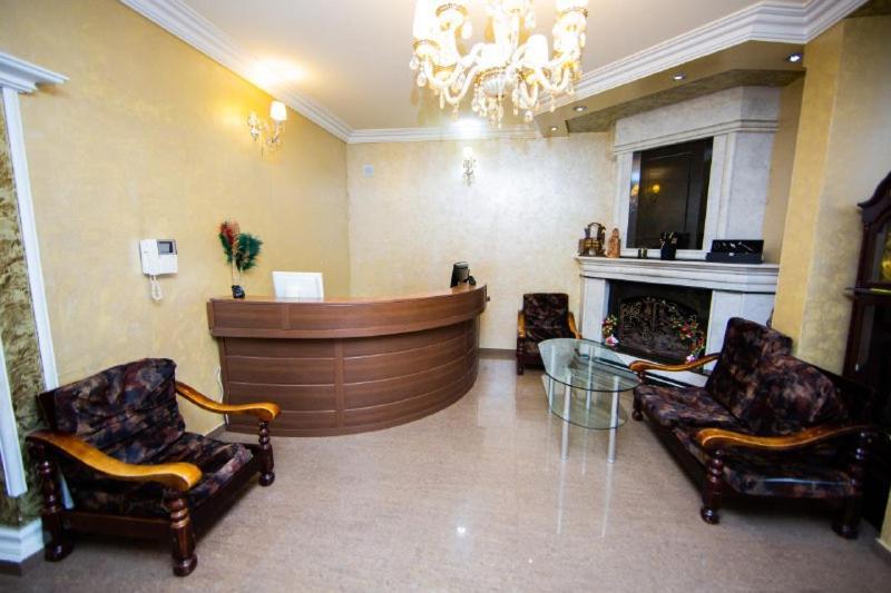 Centre Hotel-Hostel Ереван Екстериор снимка